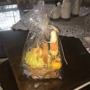 Longaberger Mini Gift Basket